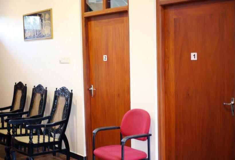 بنسيون Bluewave Inn Weligama