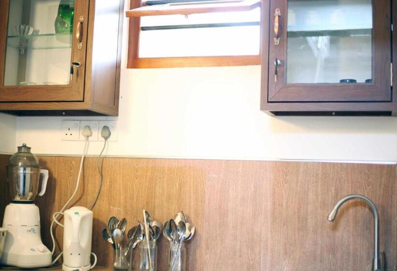 بنسيون Bluewave Inn Weligama