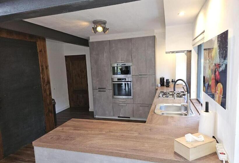 פנסיון Guesthouse Max