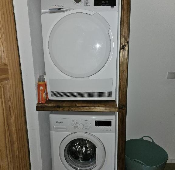 פנסיון Guesthouse Max