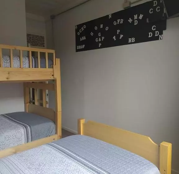 پانسیون Hostal Del Viajero