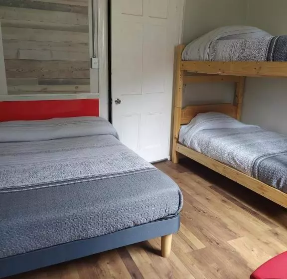 پانسیون Hostal Del Viajero