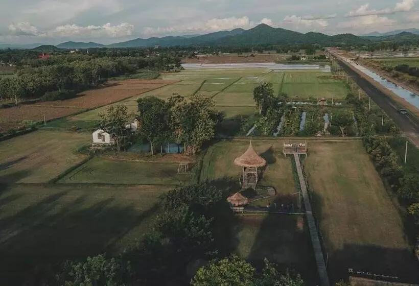 ペンション Nana Field Cabin 1