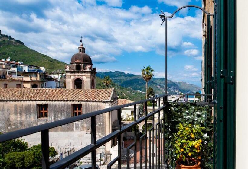 بنسيون Taormina Bedda Rooms