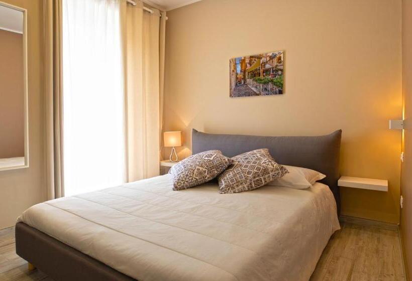 بنسيون Taormina Bedda Rooms