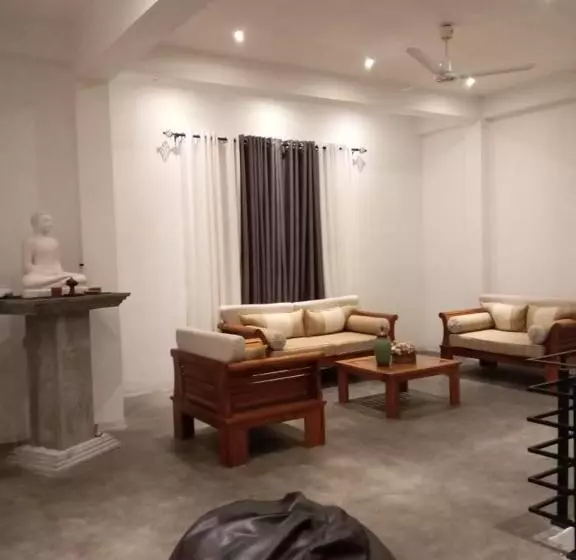 پانسیون Wind Villa Weligama
