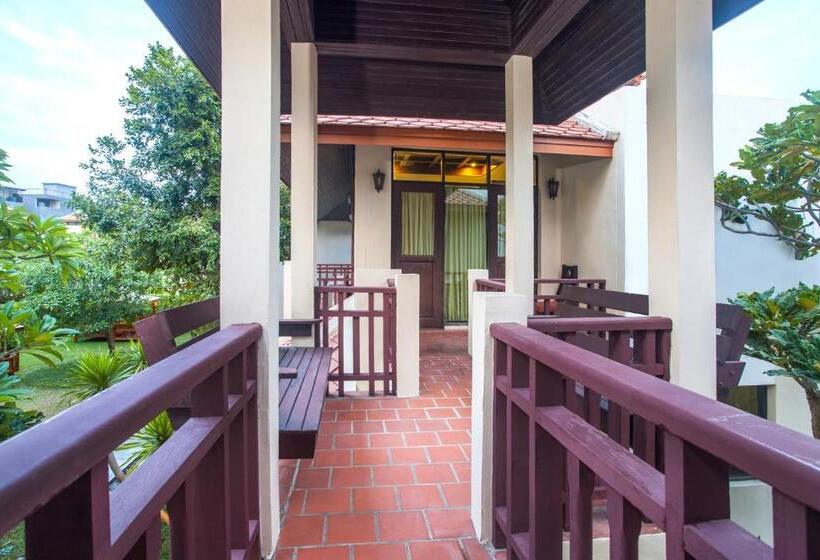 リゾートホテル Achawalai Residence Village By Song