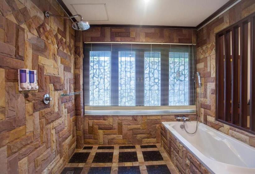 リゾートホテル Achawalai Residence Village By Song