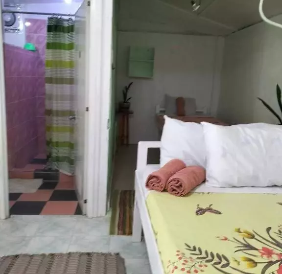 Aamiaismajoitus (B&B) The Cronin Residence