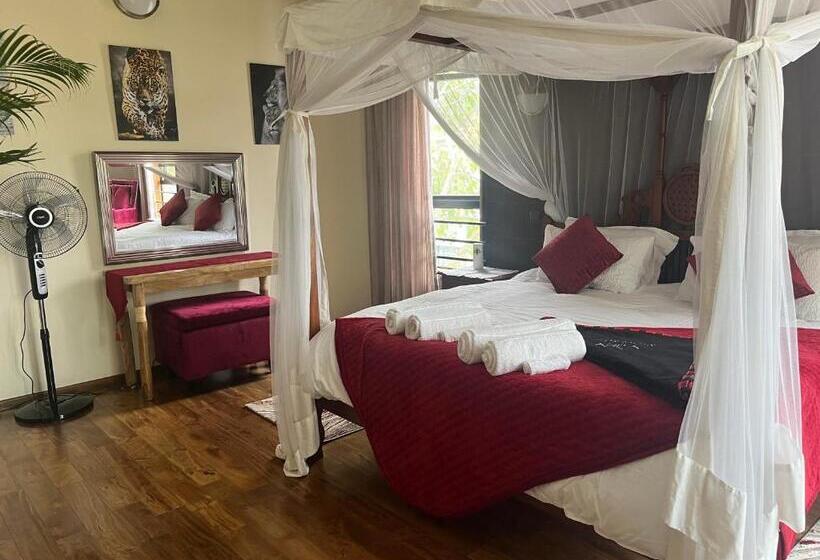 تختخواب و صبحانه Florances Rest House