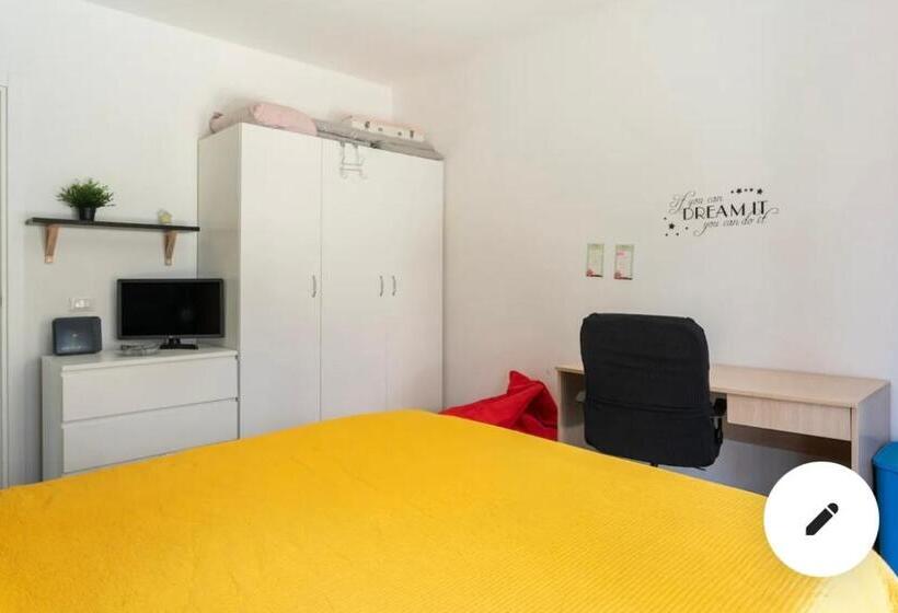 تختخواب و صبحانه Green Suite Pavia