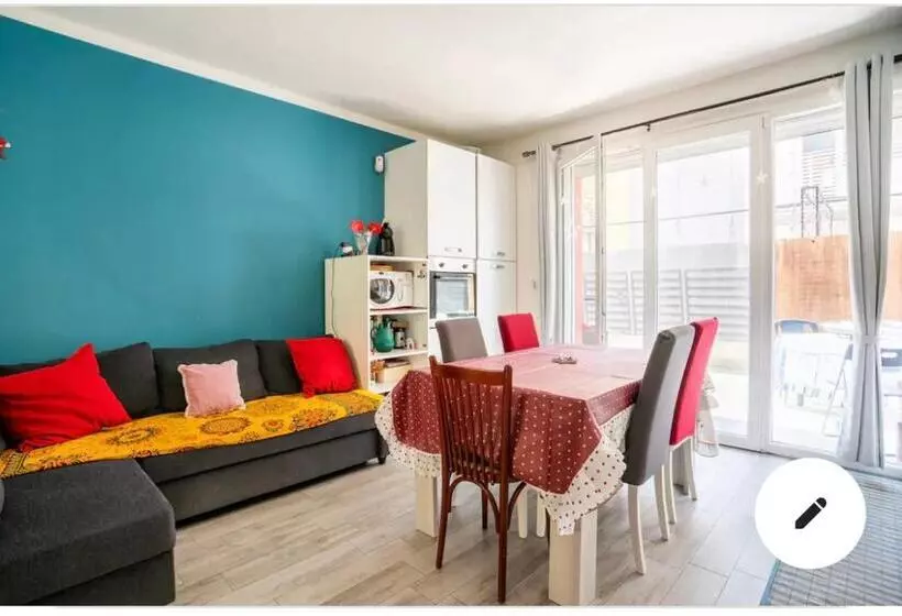 تختخواب و صبحانه Green Suite Pavia