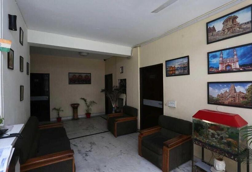 Collection O Hotel Himalaya