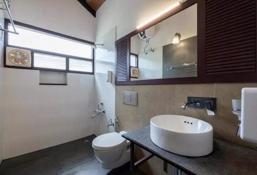 ホテル Avadale Munnar