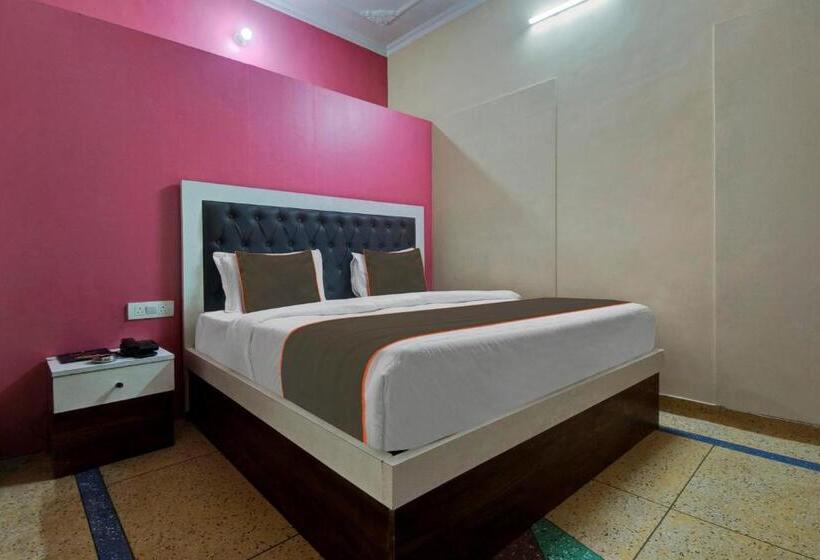 Hotel Collection O The Legent