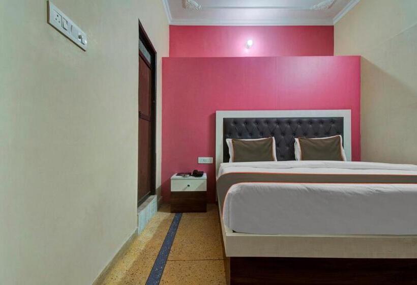 Hotel Collection O The Legent