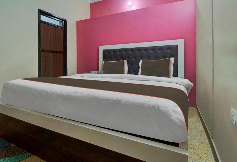 Hotel Collection O The Legent