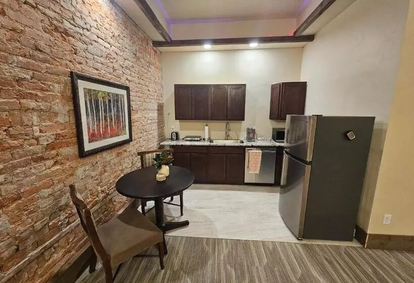 ホテル Eaglescape Suites And Event Center