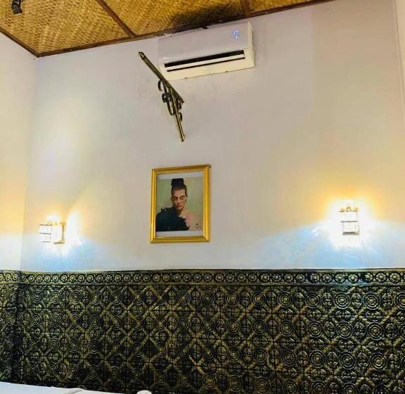 בית מלון כפרי Le Casablanca