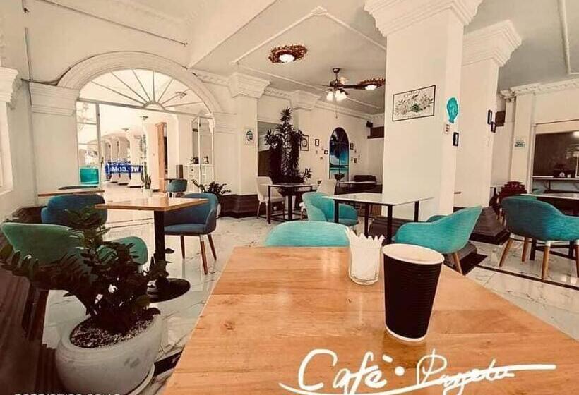 בית מלון כפרי Le Casablanca