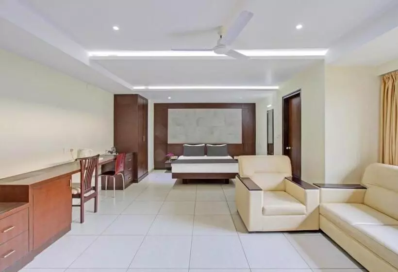 Hotelli Venkys Stay Inn