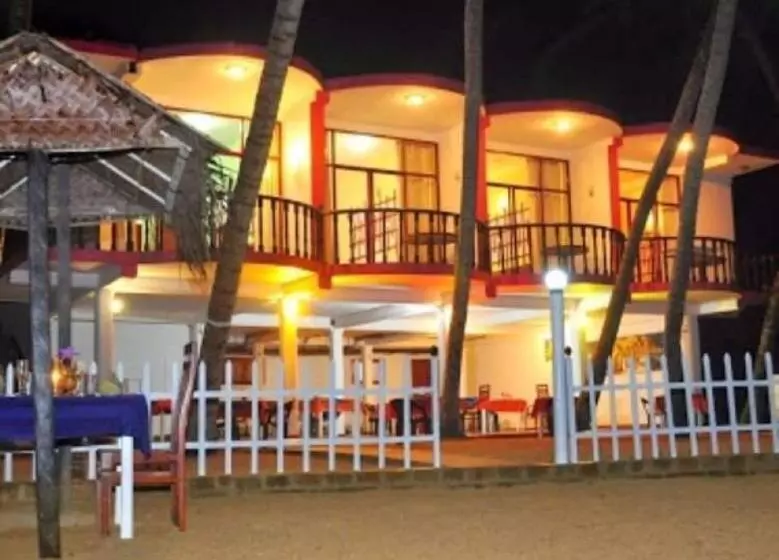 Hotelli Wasana Beach
