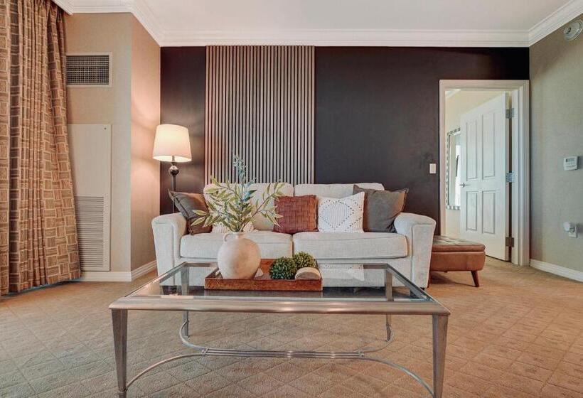 Mgm Signature Premium 1 Bd/2bth Suite City View