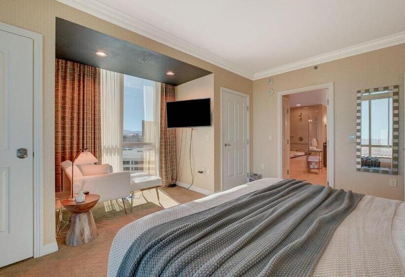 Mgm Signature Premium 1 Bd/2bth Suite City View