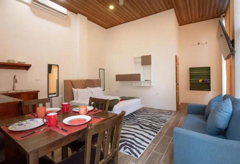 Nimbus Sol   Brand New Suite Near National Park/beaches