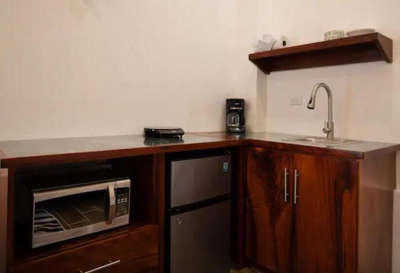 Nimbus Sol   Brand New Suite Near National Park/beaches