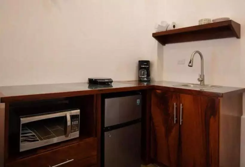 Nimbus Sol   Brand New Suite Near National Park/beaches