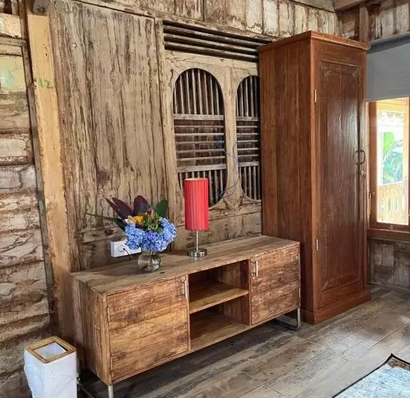 Oemah Gebagan 78 Akasha Room B&b