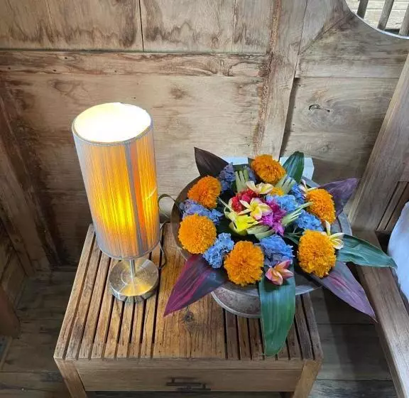 Oemah Gebagan 78 Akasha Room B&b