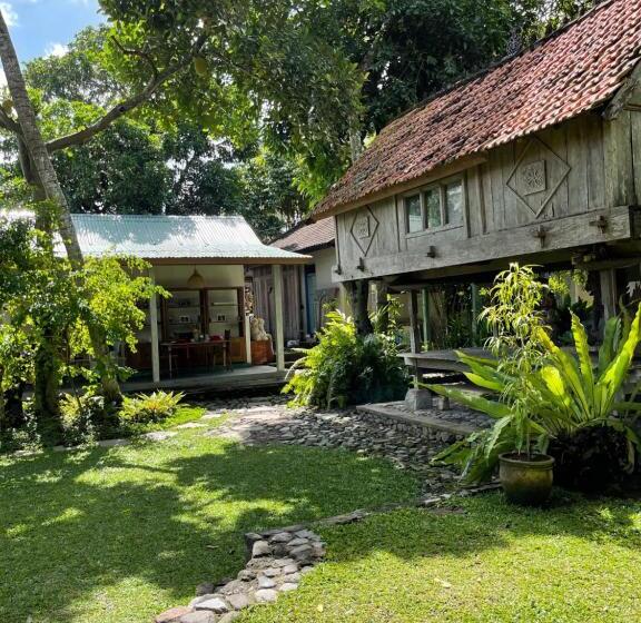 Oemah Gebagan 78 Akasha Room B&b