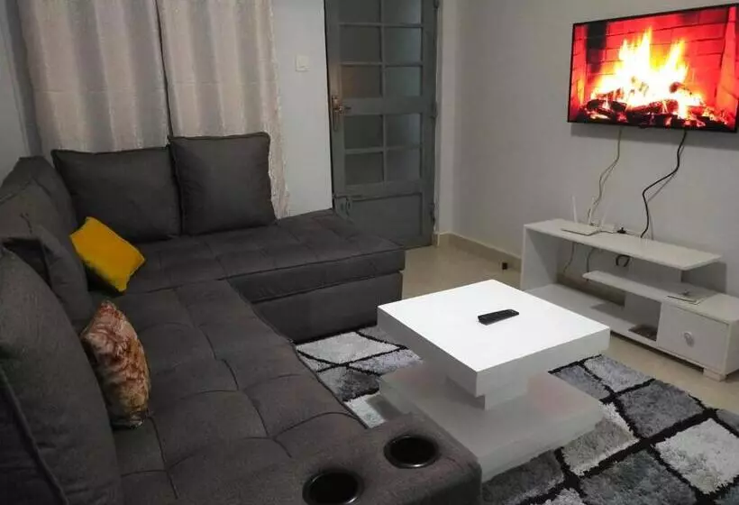 پانسیون Carlyle Comfort Home