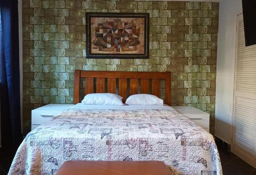 פנסיון Fitness Suite