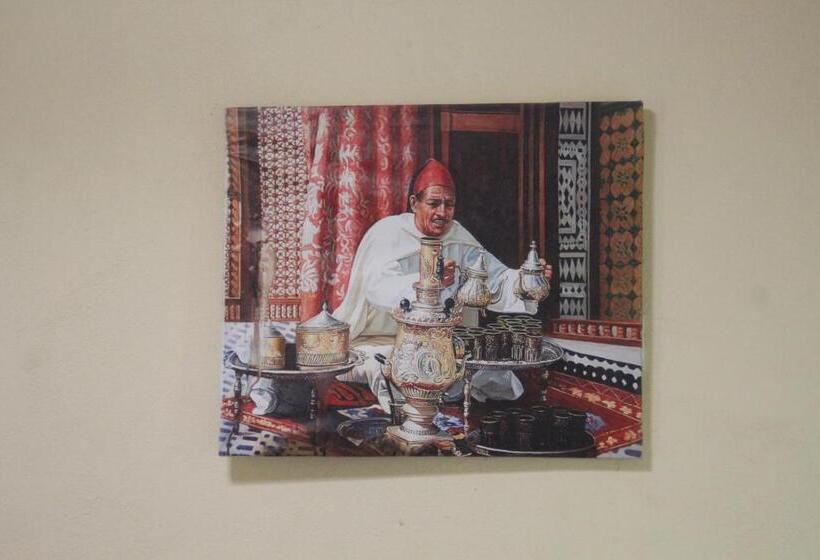 Hostel Auberge Le Sirwa Salam