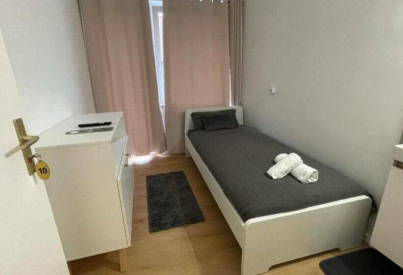 فندق صغير Pension Bären