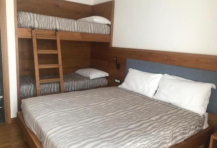 مبيت وإفطار Risto Bar Rosandra