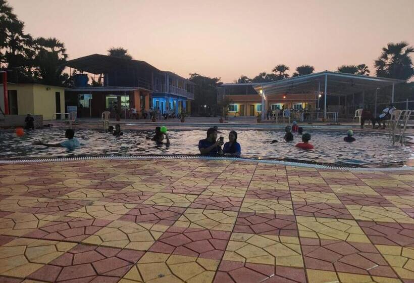 Estella Farms And Resort