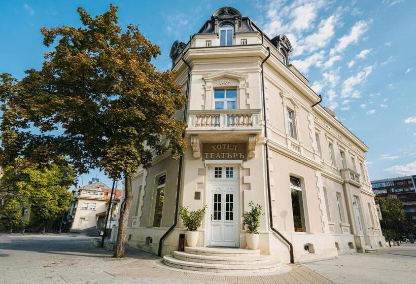 فندق хотел театъръ