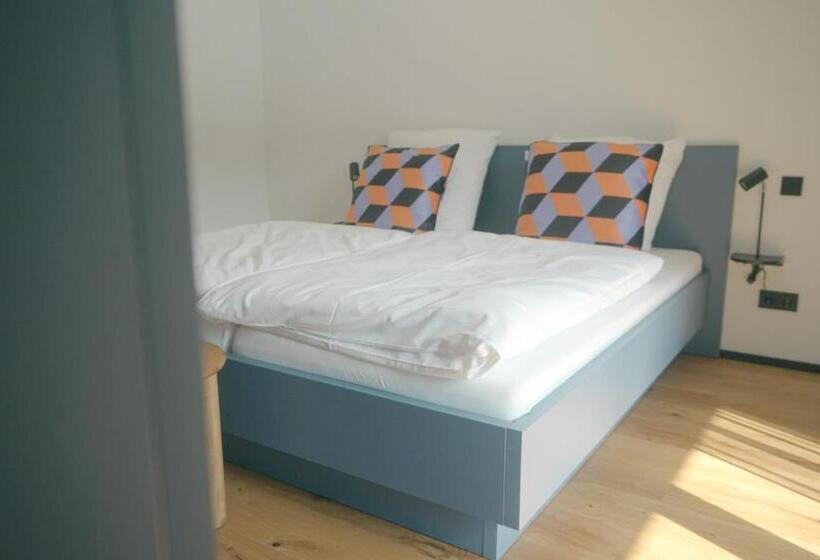 فندق Cella Apartments