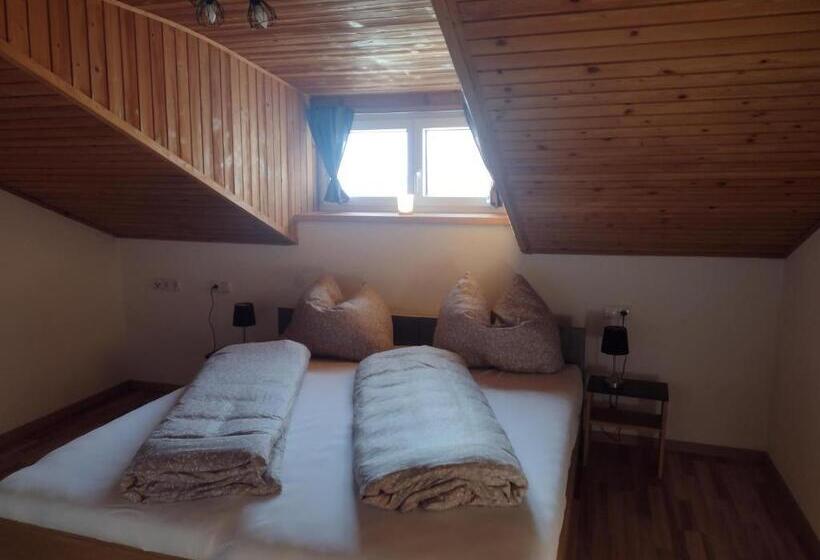 ホテル Jochelerhof