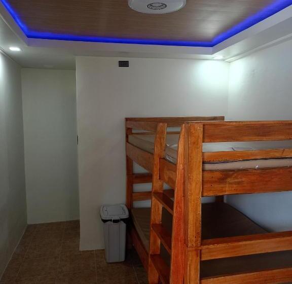 فندق J&s Lodging House