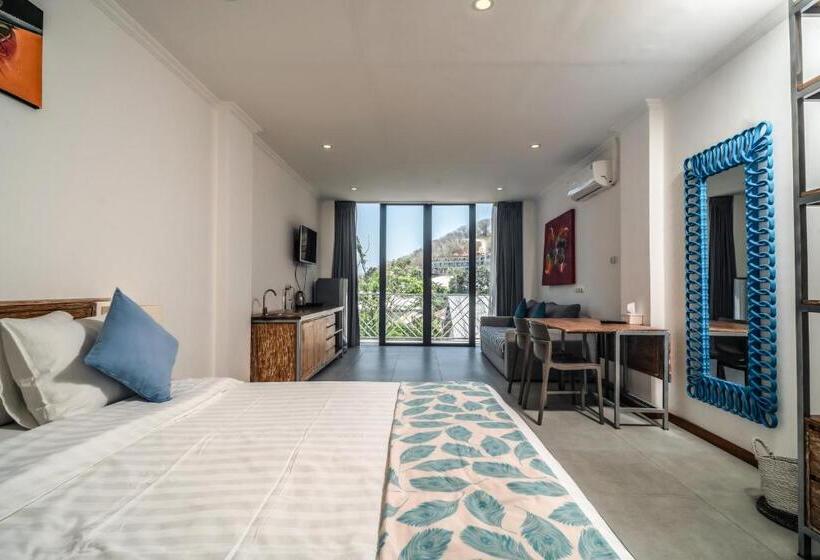 Отель Komodo Suites Downtown Managed By Cpm Bali