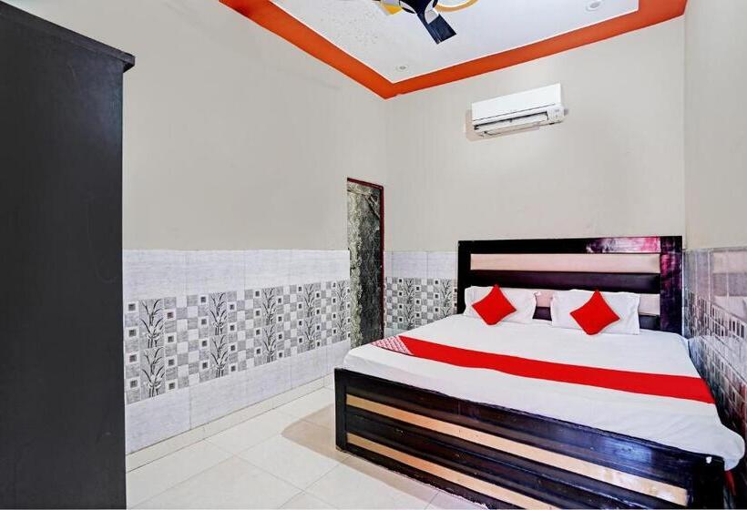 Отель Oyo Flagship Sk