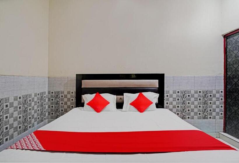 Отель Oyo Flagship Sk