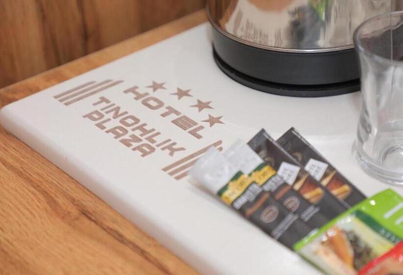 هتل Tinchlik Plaza