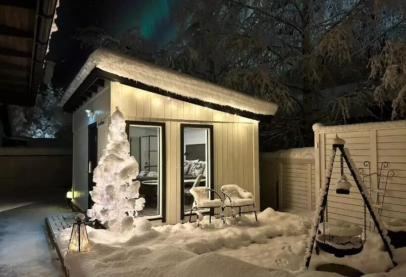 پانسیون Guest House   Northern Tealight