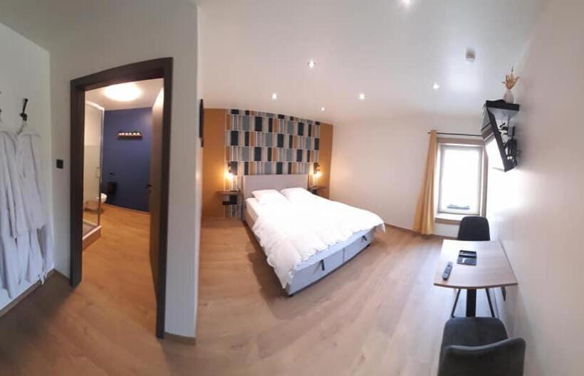 بنسيون Les Chambres De La Fromagerie D Ambly